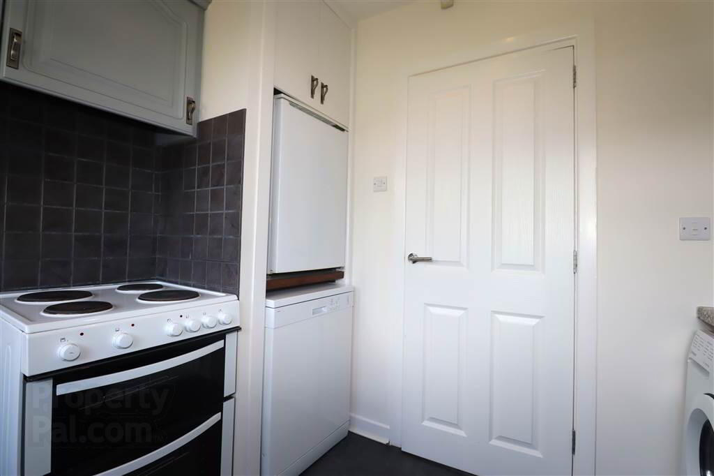 38 Kensington Park 8 of 17