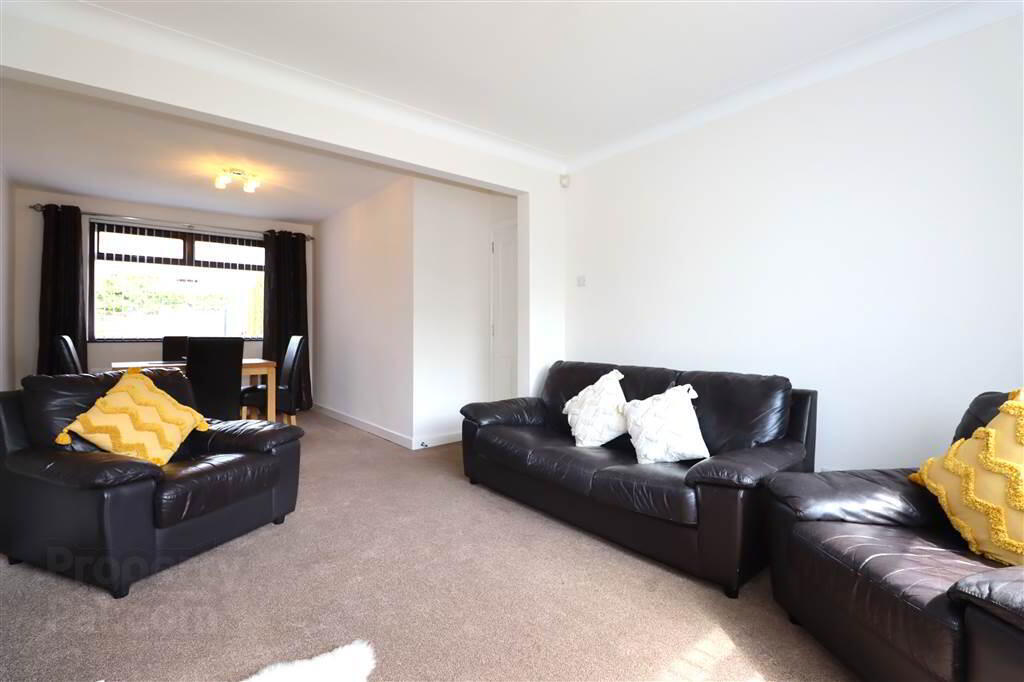 38 Kensington Park 4 of 17