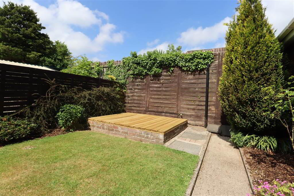 38 Kensington Park 16 of 17