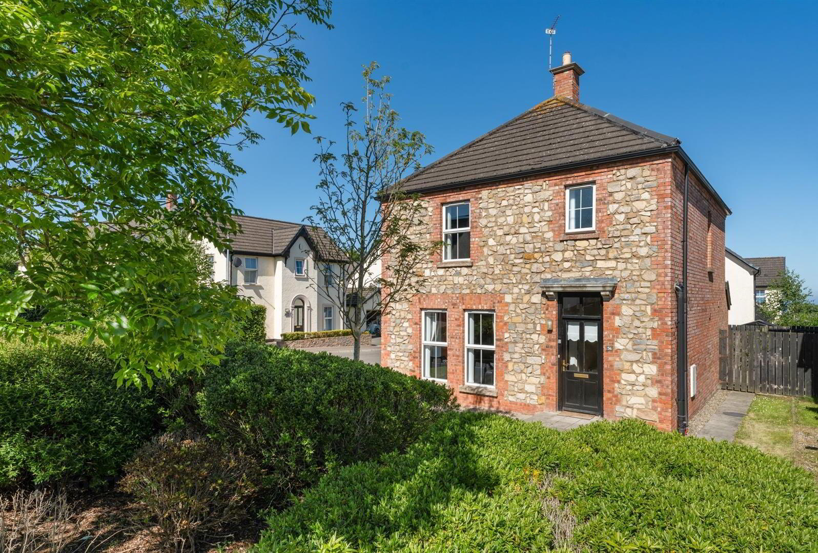 property description image