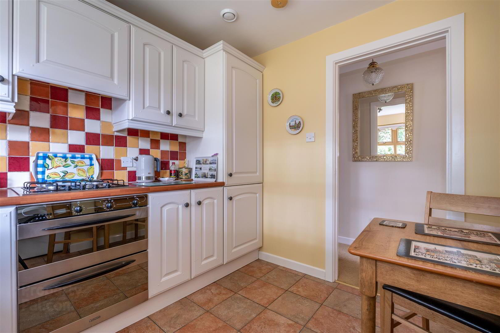 25 Woodrow Gardens 6 of 12