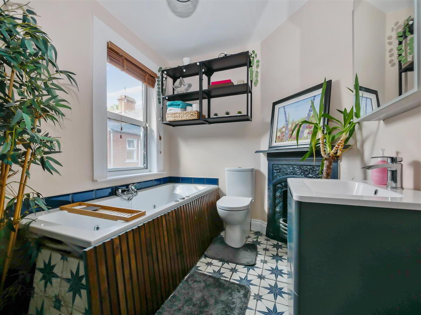 25 Rushfield Avenue 15 of 24