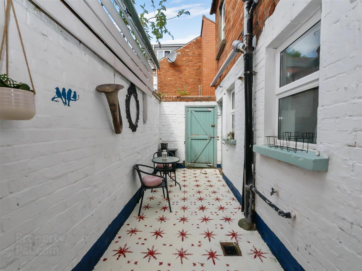 25 Rushfield Avenue 23 of 24