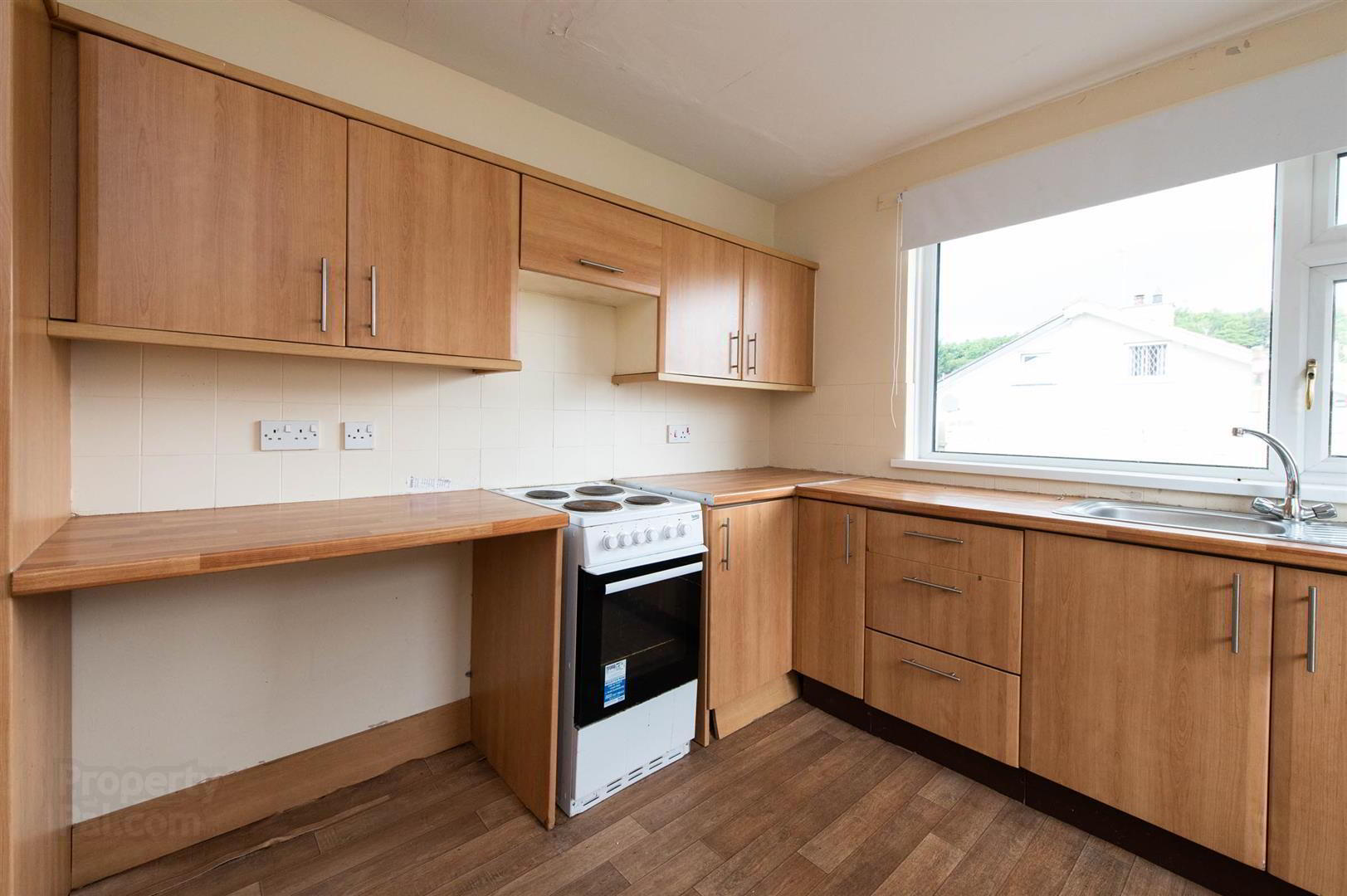 19 Craigs Road 13 of 19