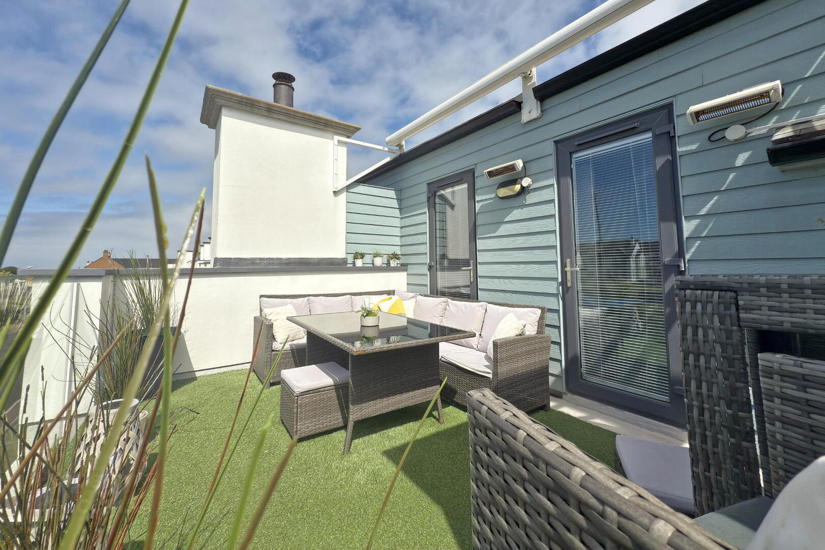 12 Galvally Gardens 11 of 21