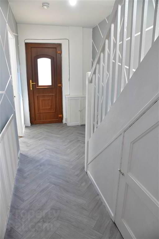 11 Glendun Drive 5 of 34