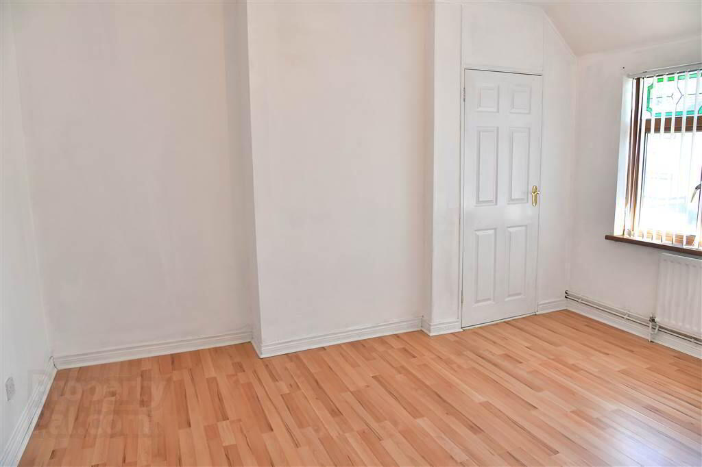 11 Glendun Drive 21 of 34