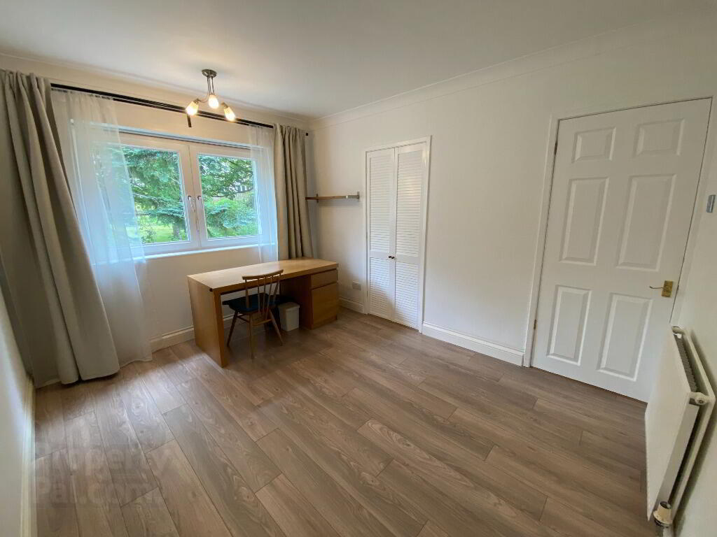 property description image