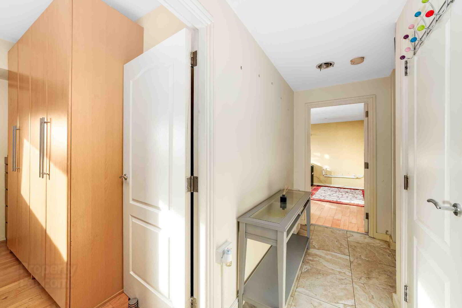 property description image