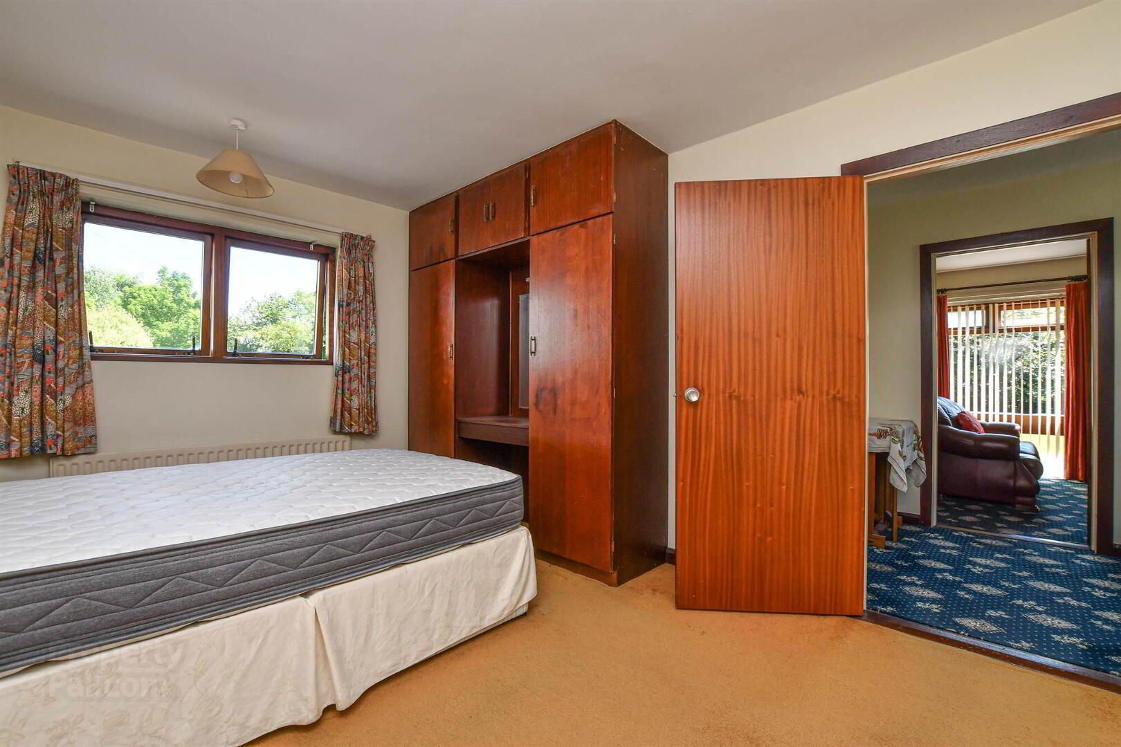 4- 6 Strangford Road 35 of 42