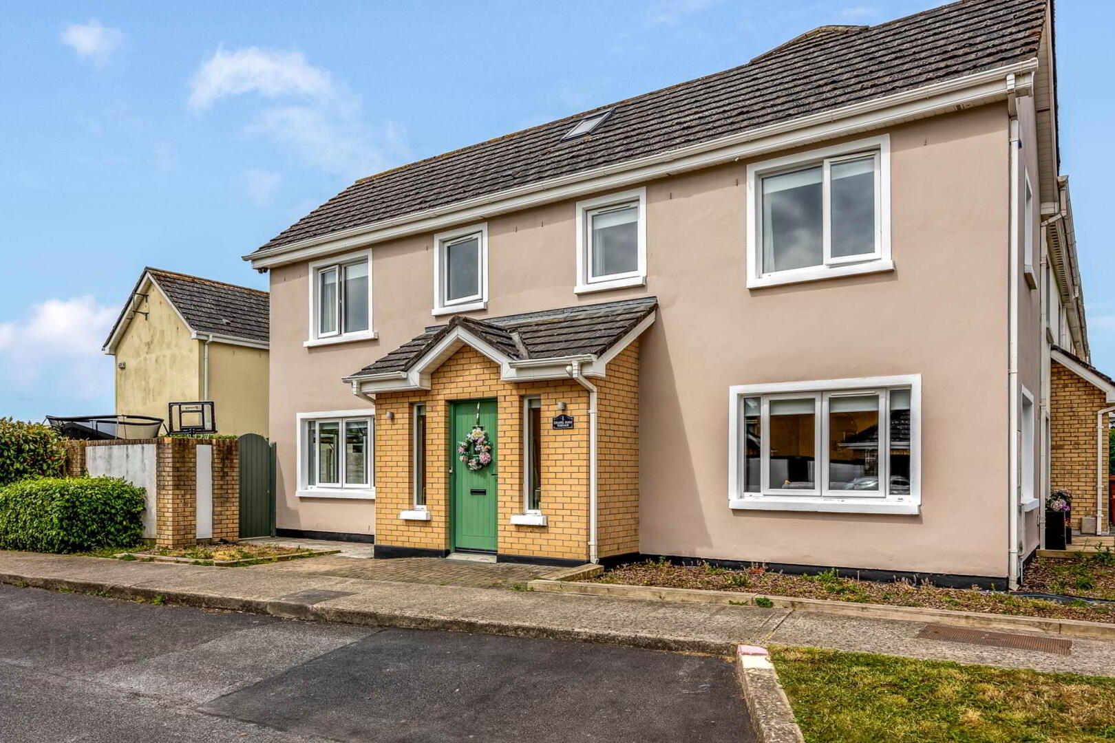 1 Chapel Farm Terrace 1 of 19