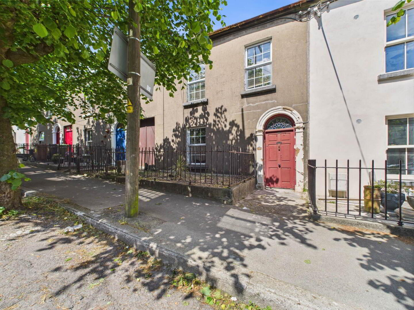 property description image