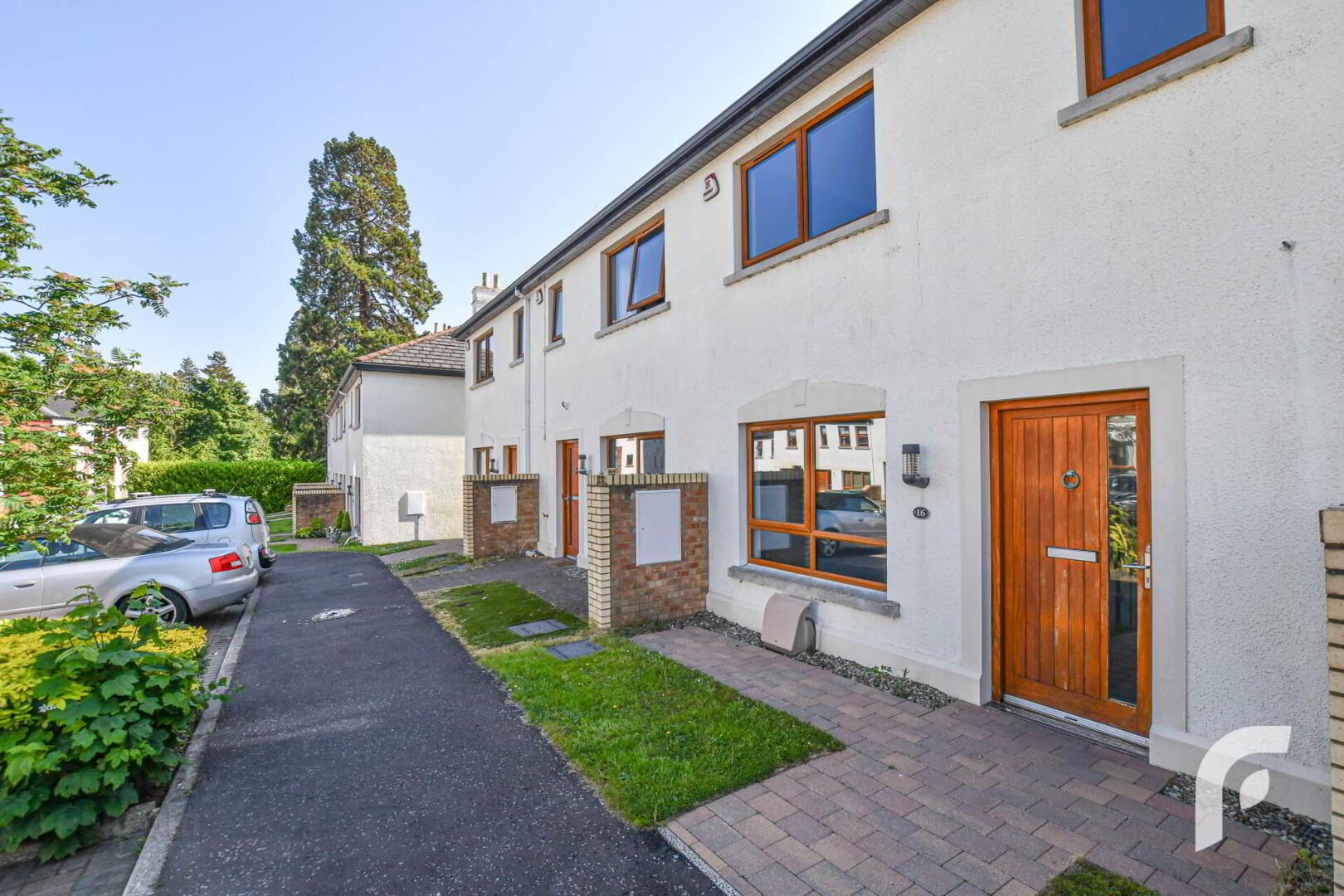 16 Glenavna 5 of 33