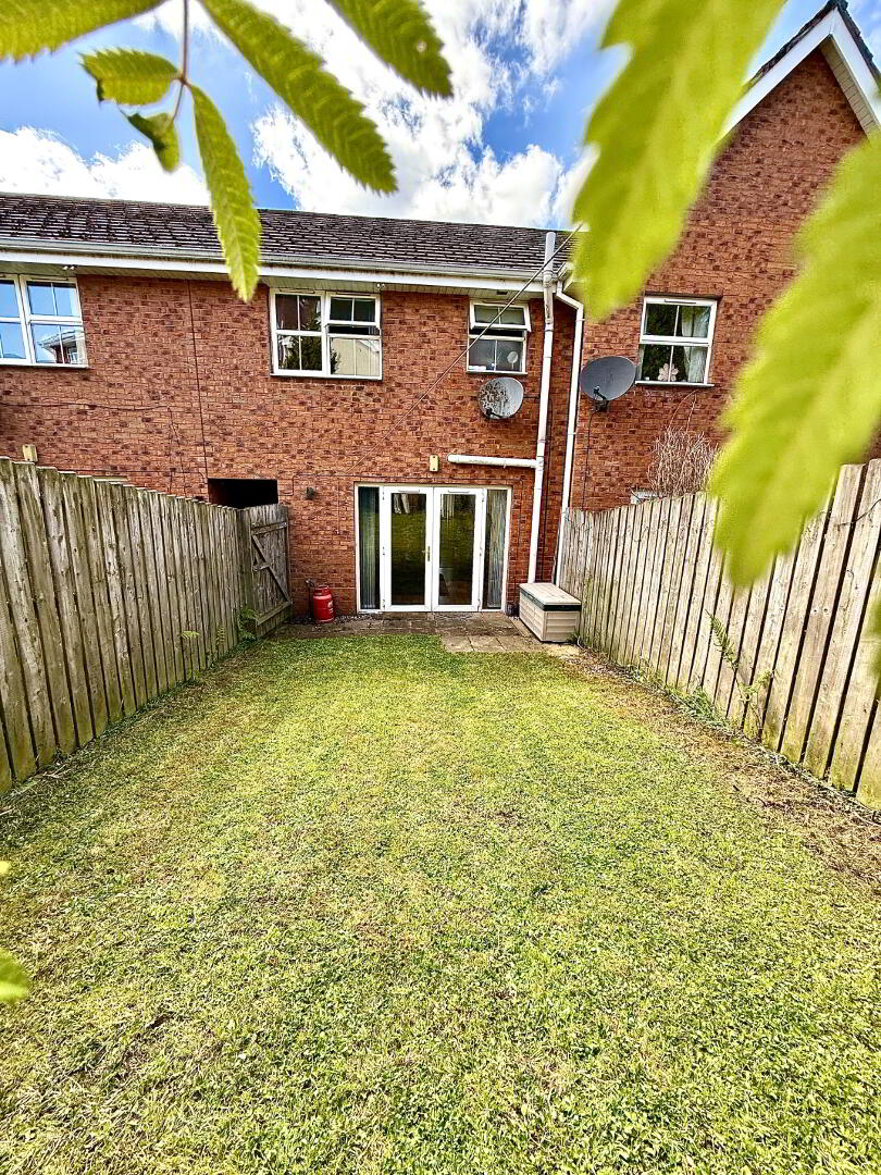 21 Summer Meadow Park 23 of 25