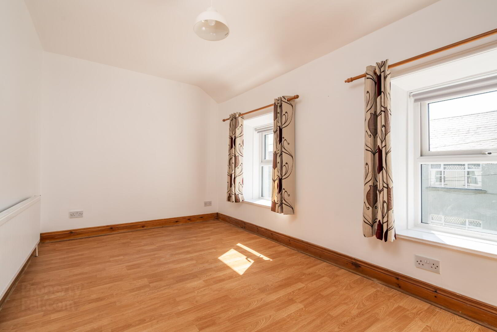 The Millstone, 71 Millbrae 21 of 22