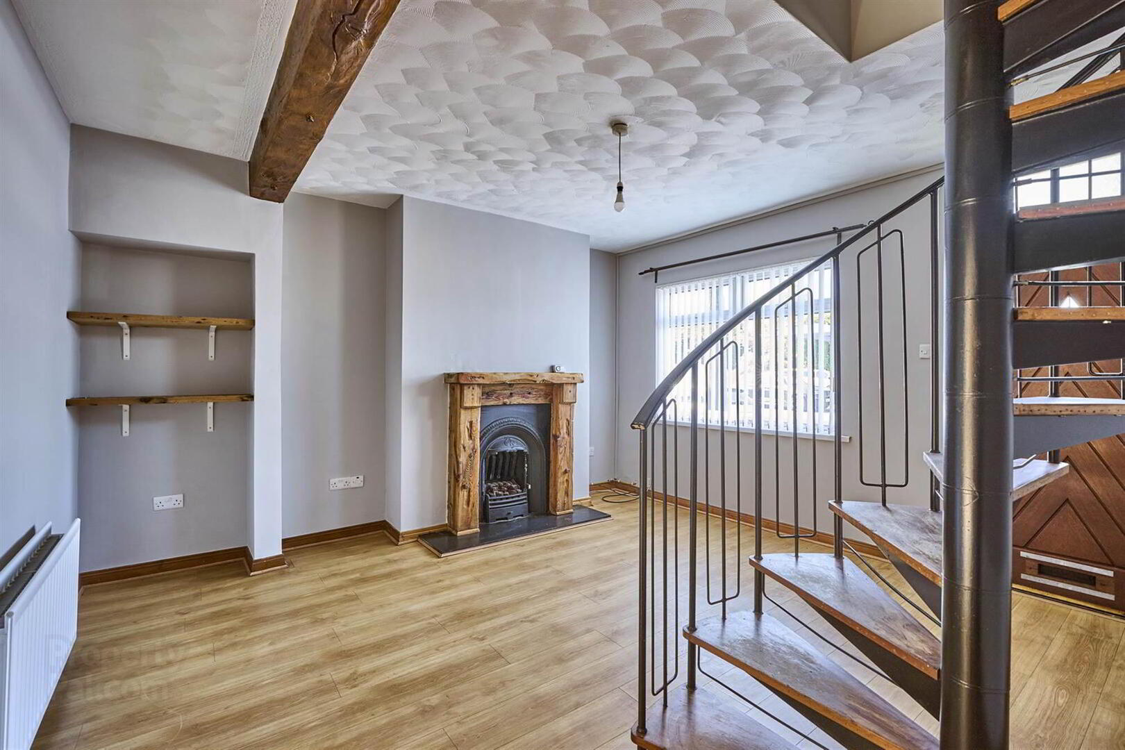 33 Belfast Road 4 of 17