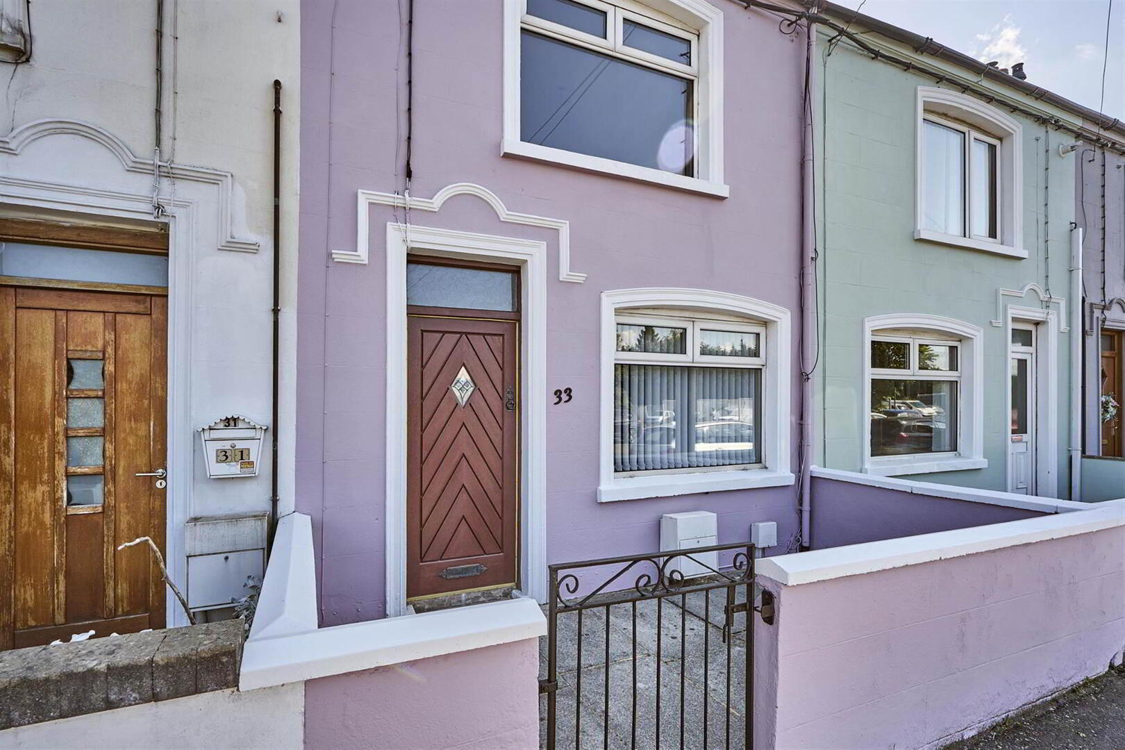 property description image