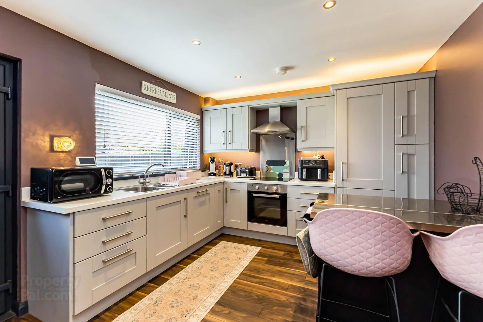 12 Eglantine Park 8 of 28