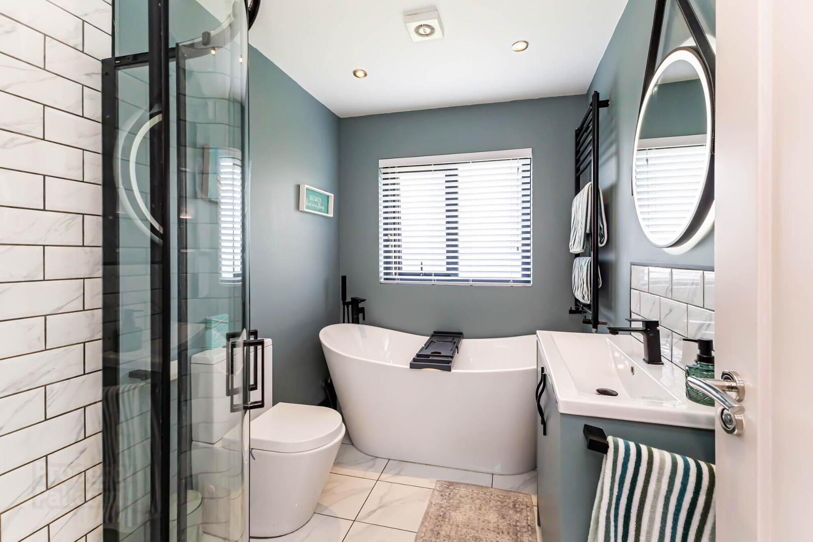 12 Eglantine Park 12 of 28