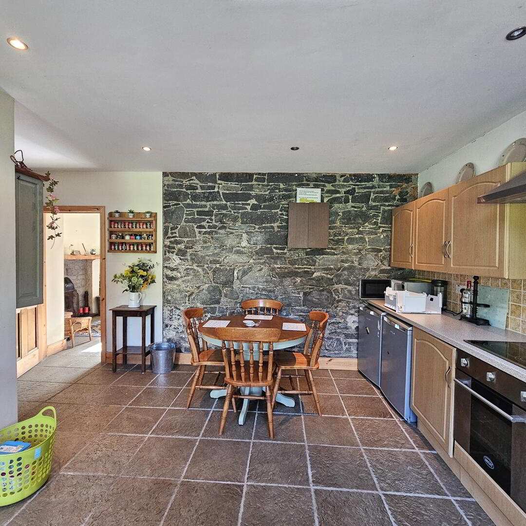 Kitty's Cottage, 00 Crappagh 7 of 26