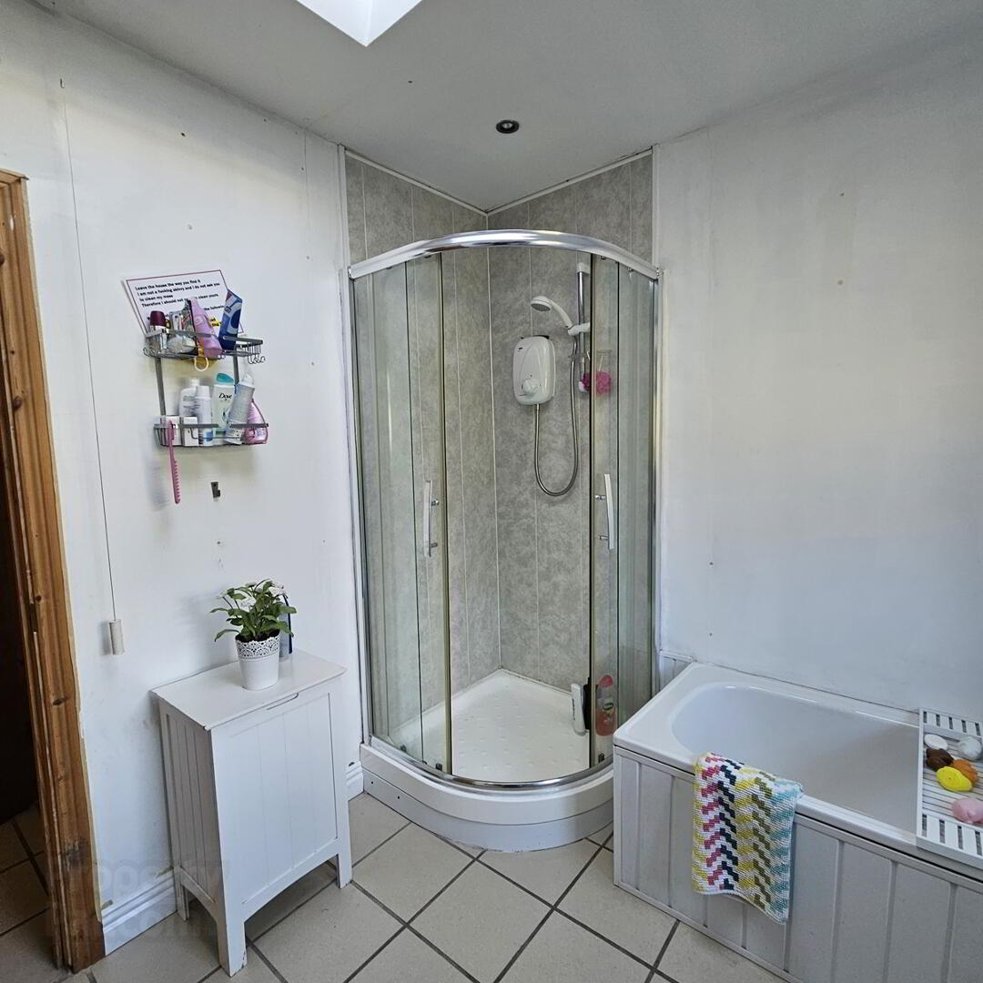 Kitty's Cottage, 00 Crappagh 10 of 26