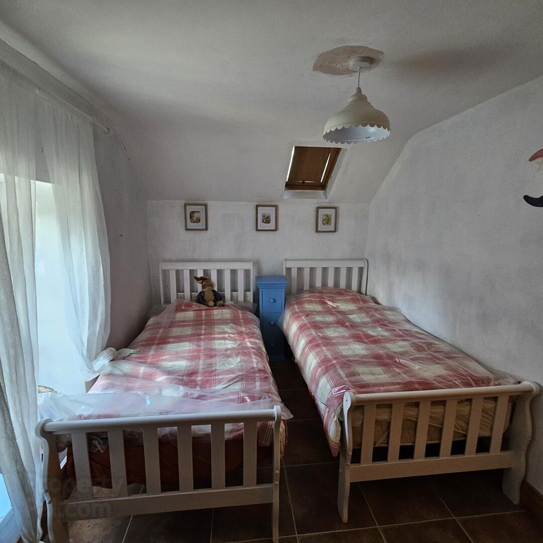 Kitty's Cottage, 00 Crappagh 14 of 26