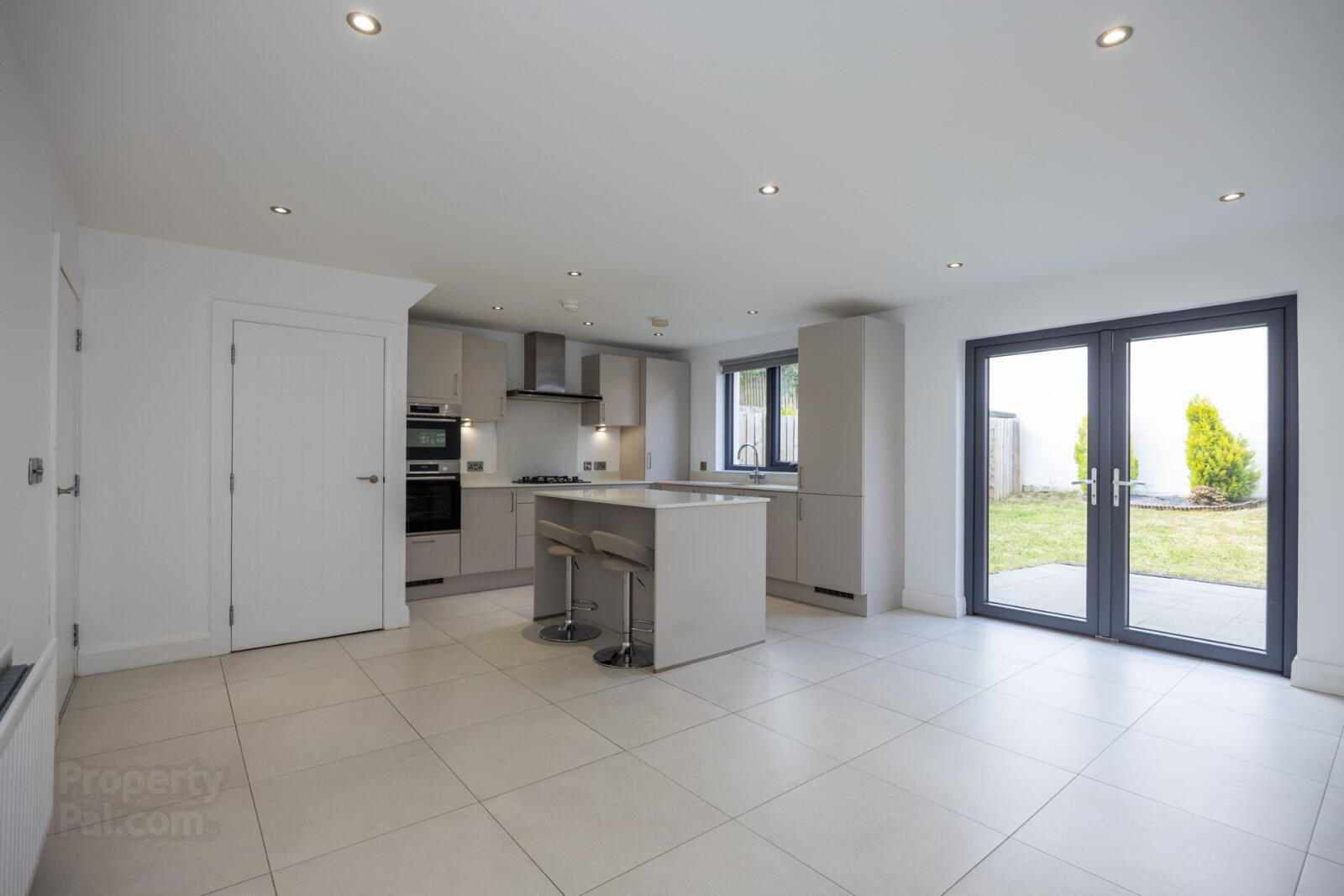 property description image