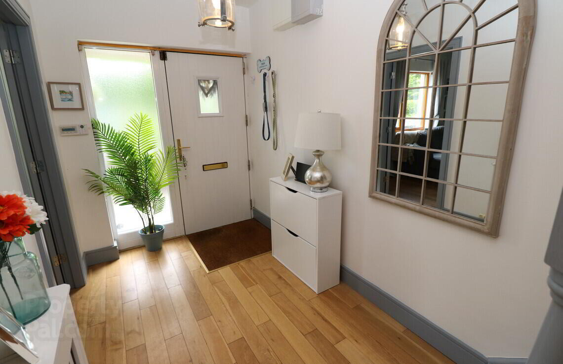 4 Bishop's Court 3 of 29