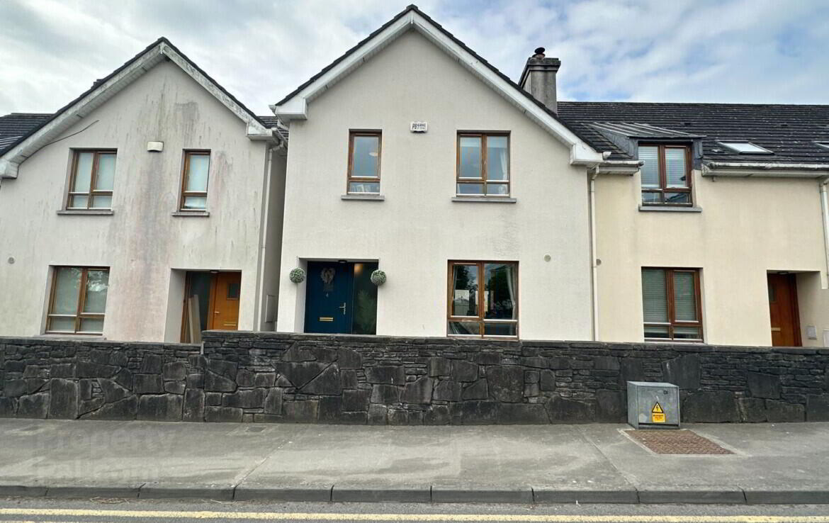 4 Bishop's Court 29 of 29