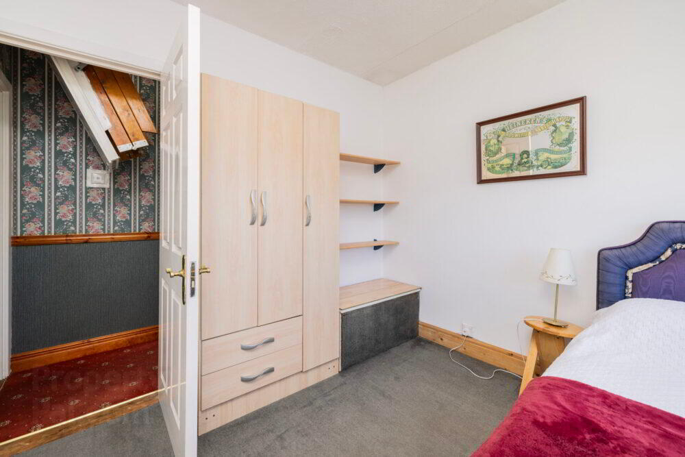 6 Cedarwood Road 29 of 35