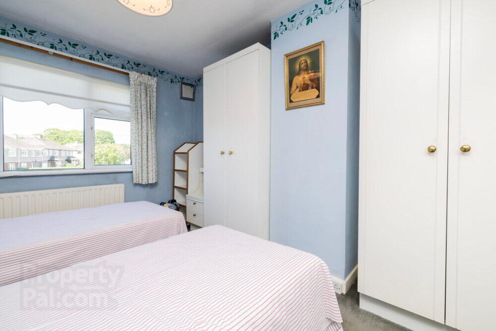 6 Cedarwood Road 32 of 35