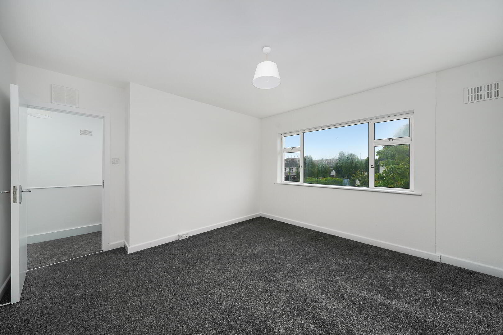 47 Crestfield Avenue 15 of 23