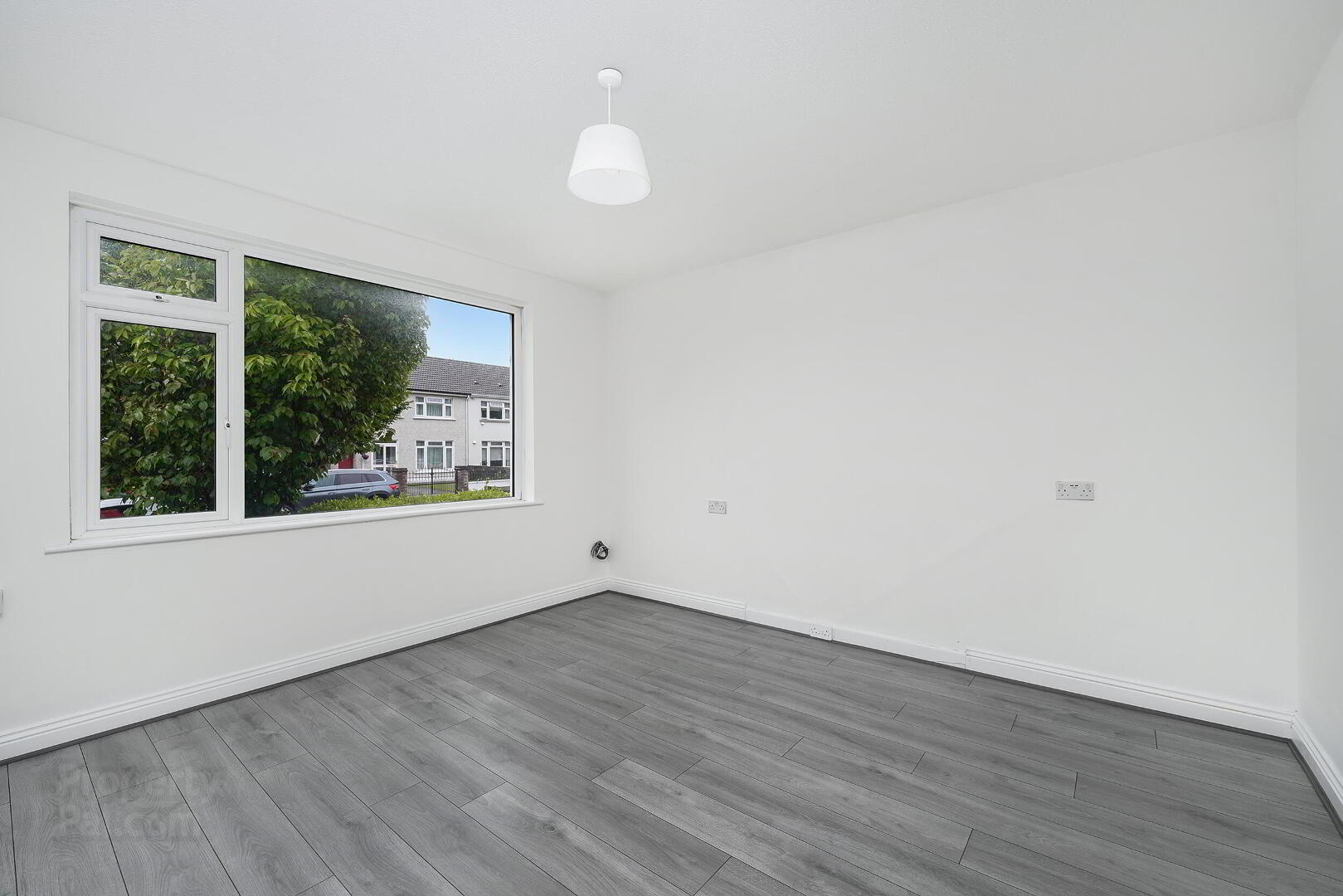 47 Crestfield Avenue 4 of 23