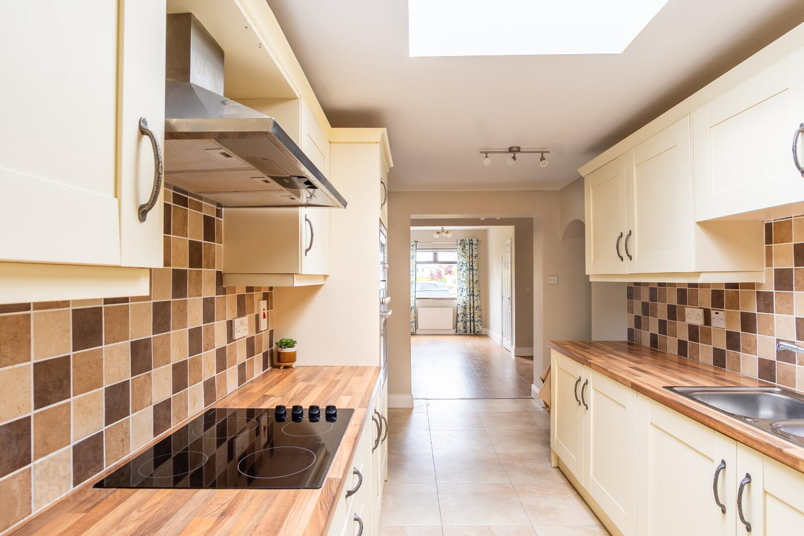 75 Francis Street 5 of 19