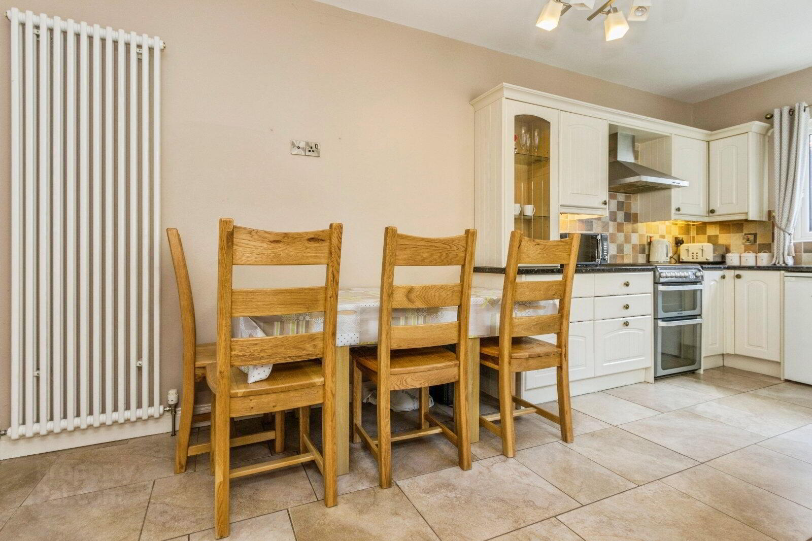 112 Ballynahinch Road 8 of 18