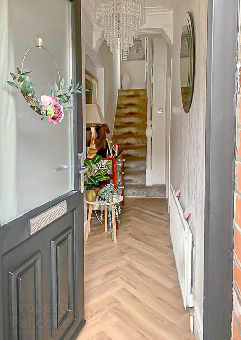 28 Dromore Street 9 of 55