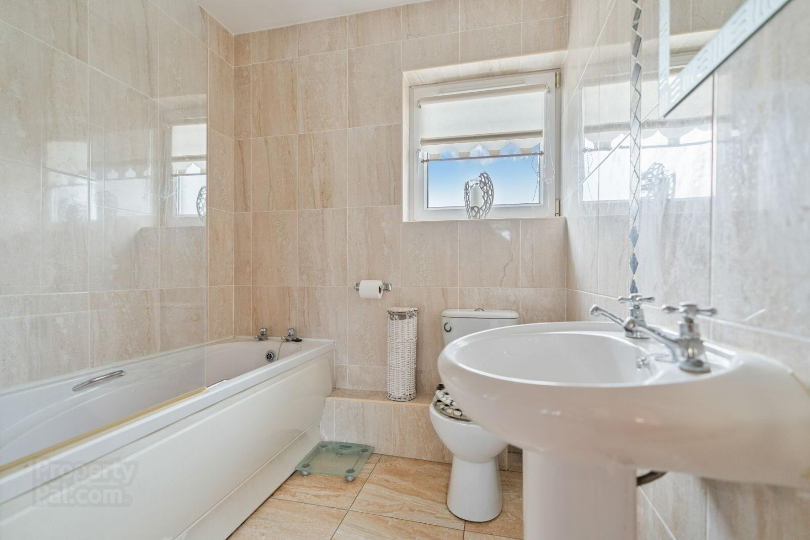 28 Beech Rise 19 of 22