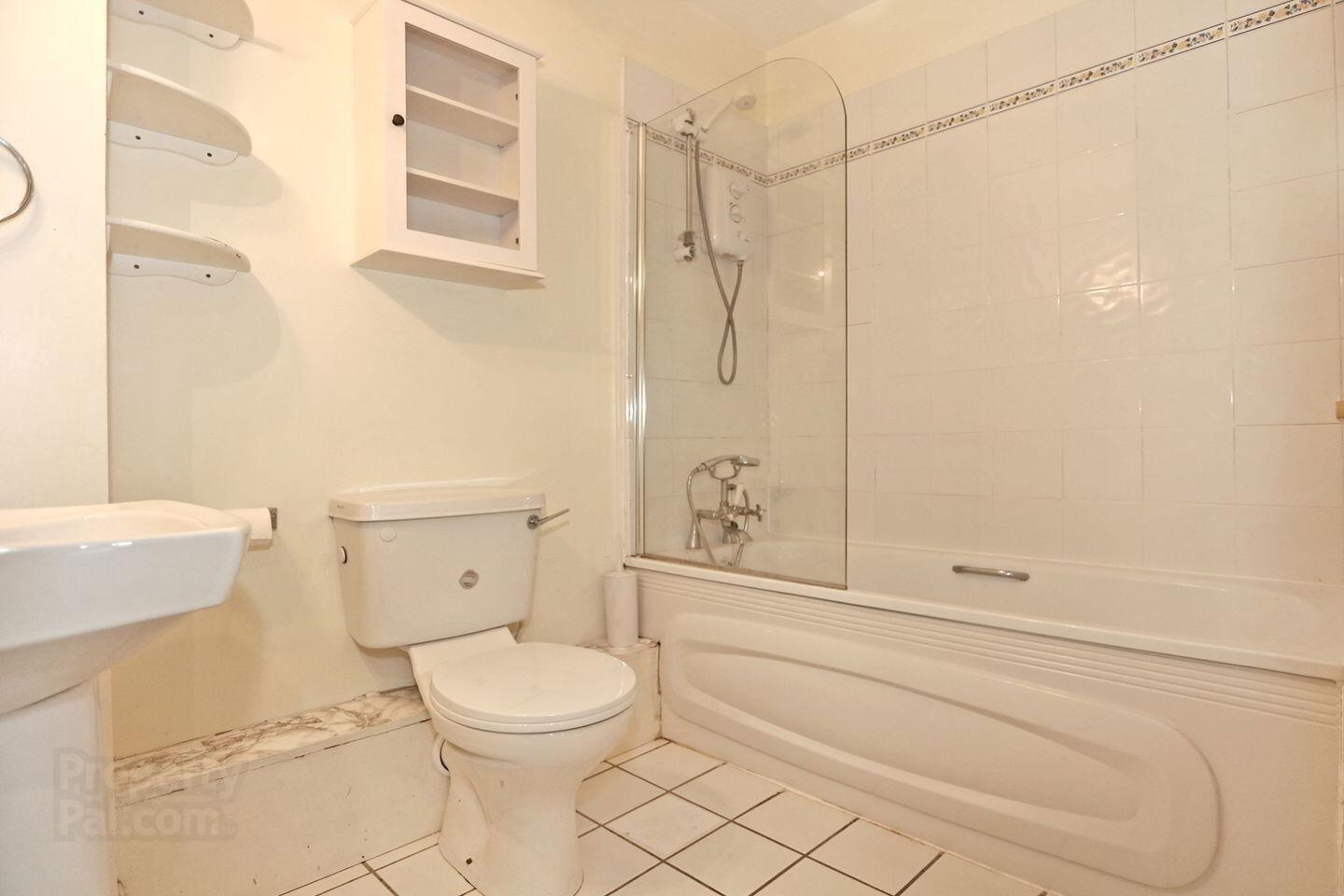 Apartment 310 Aviary House Windmill Street 12 of 15