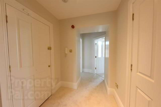 Apartment 9 The Grand 38 of 56