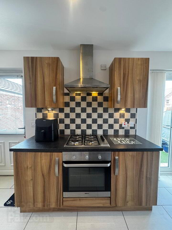 36 Bann Meadows 12 of 37