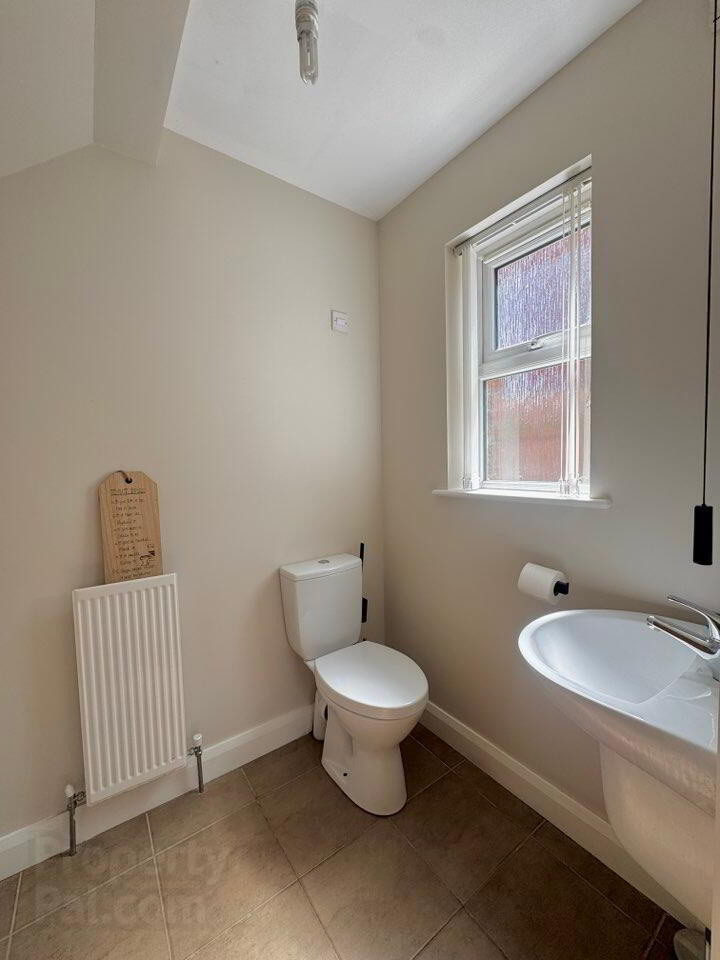 36 Bann Meadows 15 of 37