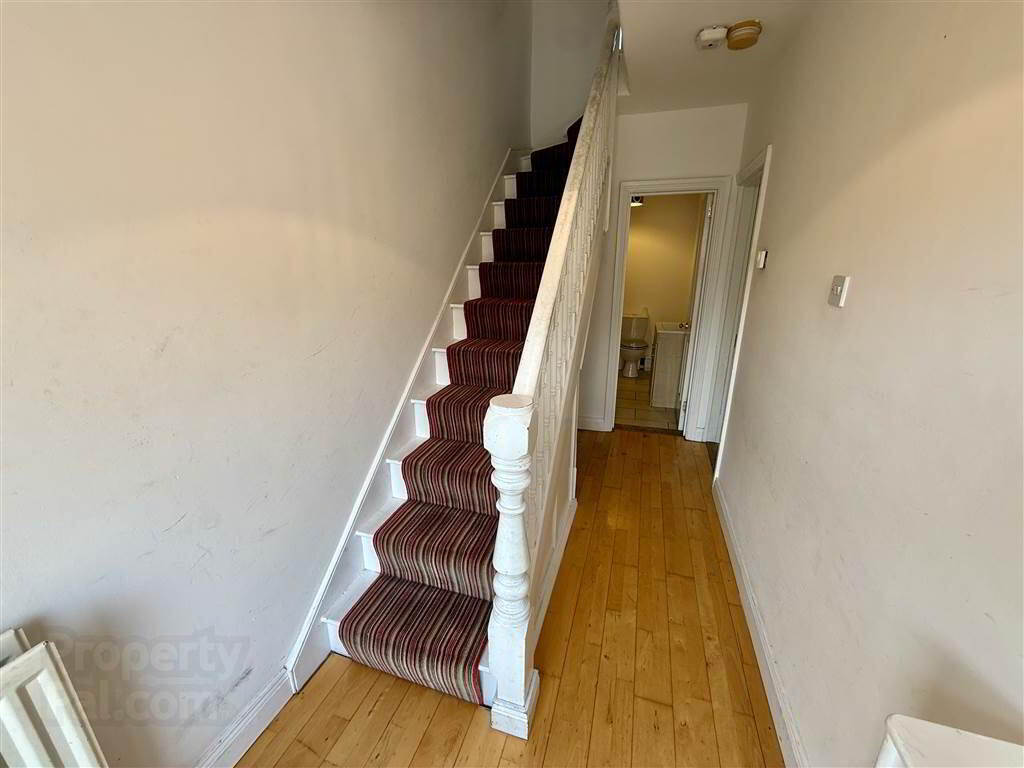 33 Onslow Parade 3 of 15