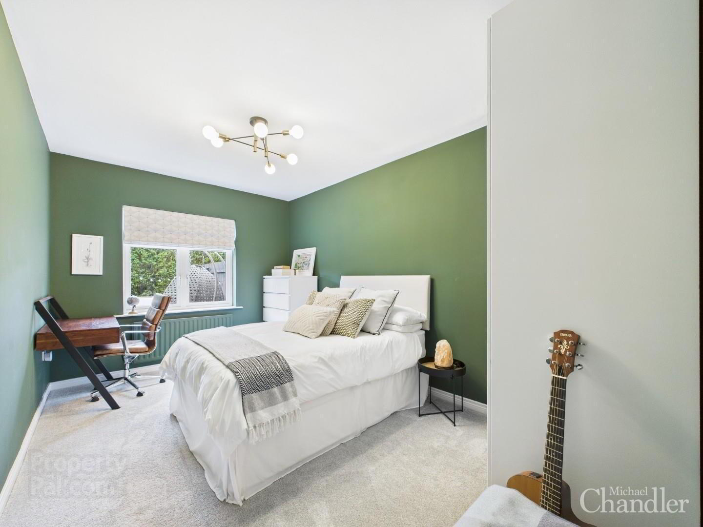 Apt 2, 16 Annadale Avenue 11 of 15