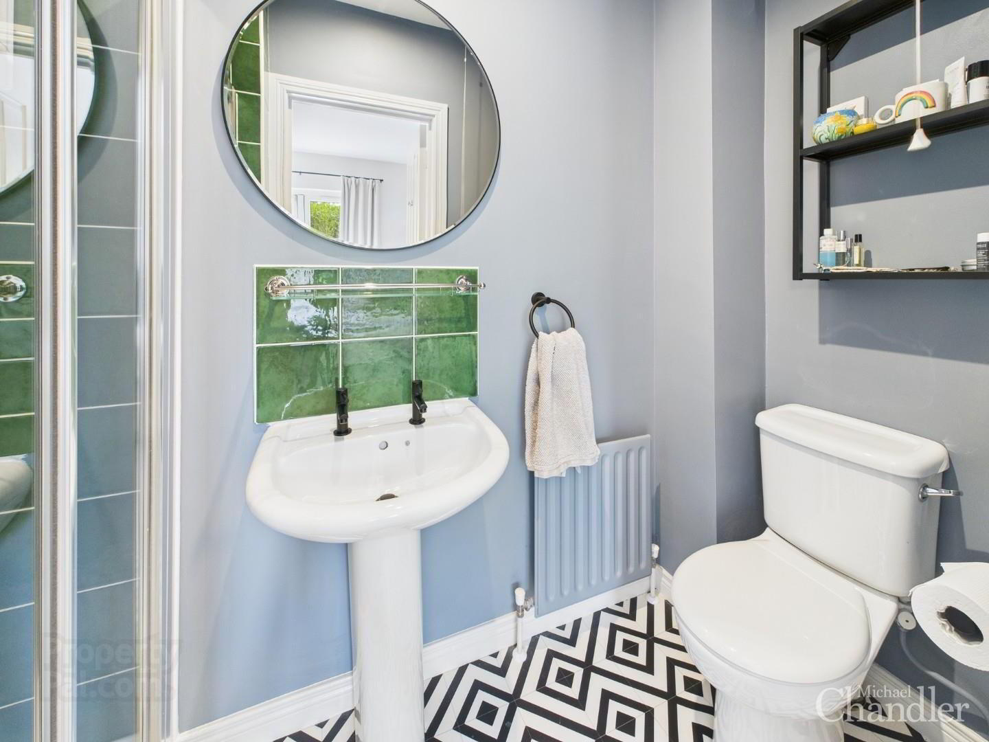 Apt 2, 16 Annadale Avenue 9 of 15