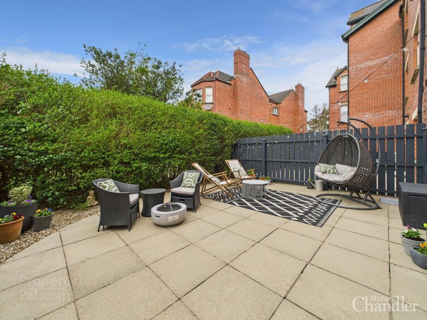 Apt 2, 16 Annadale Avenue 13 of 15