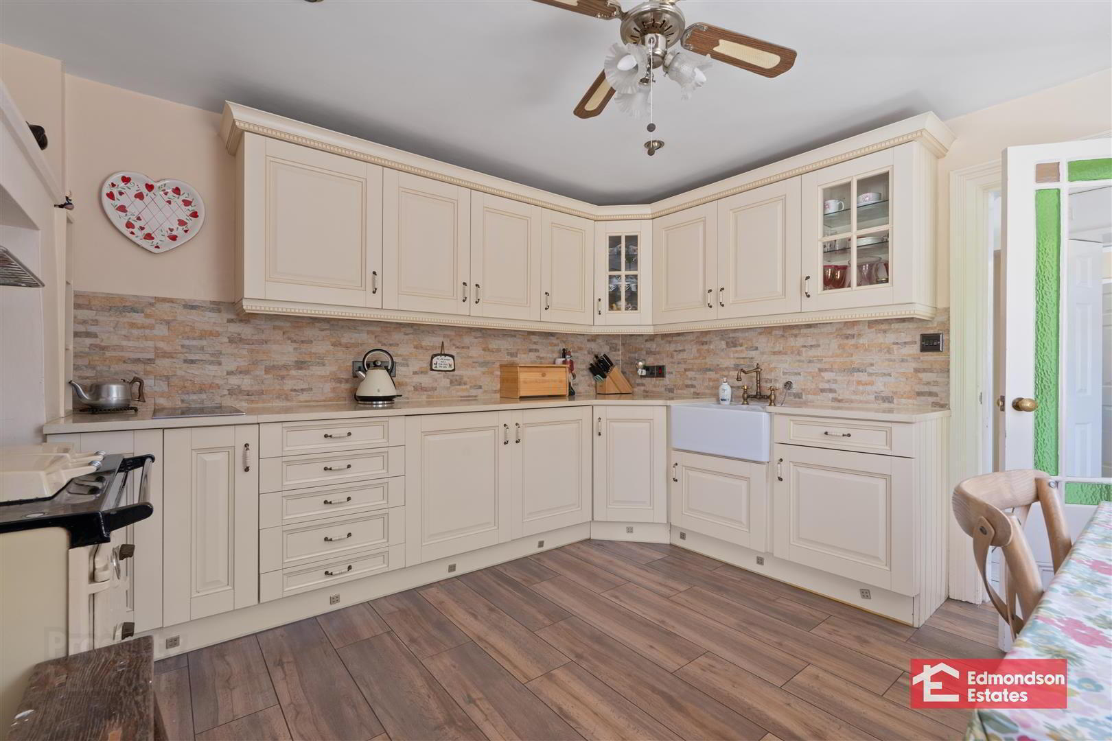 43 Deerfin Road 14 of 43