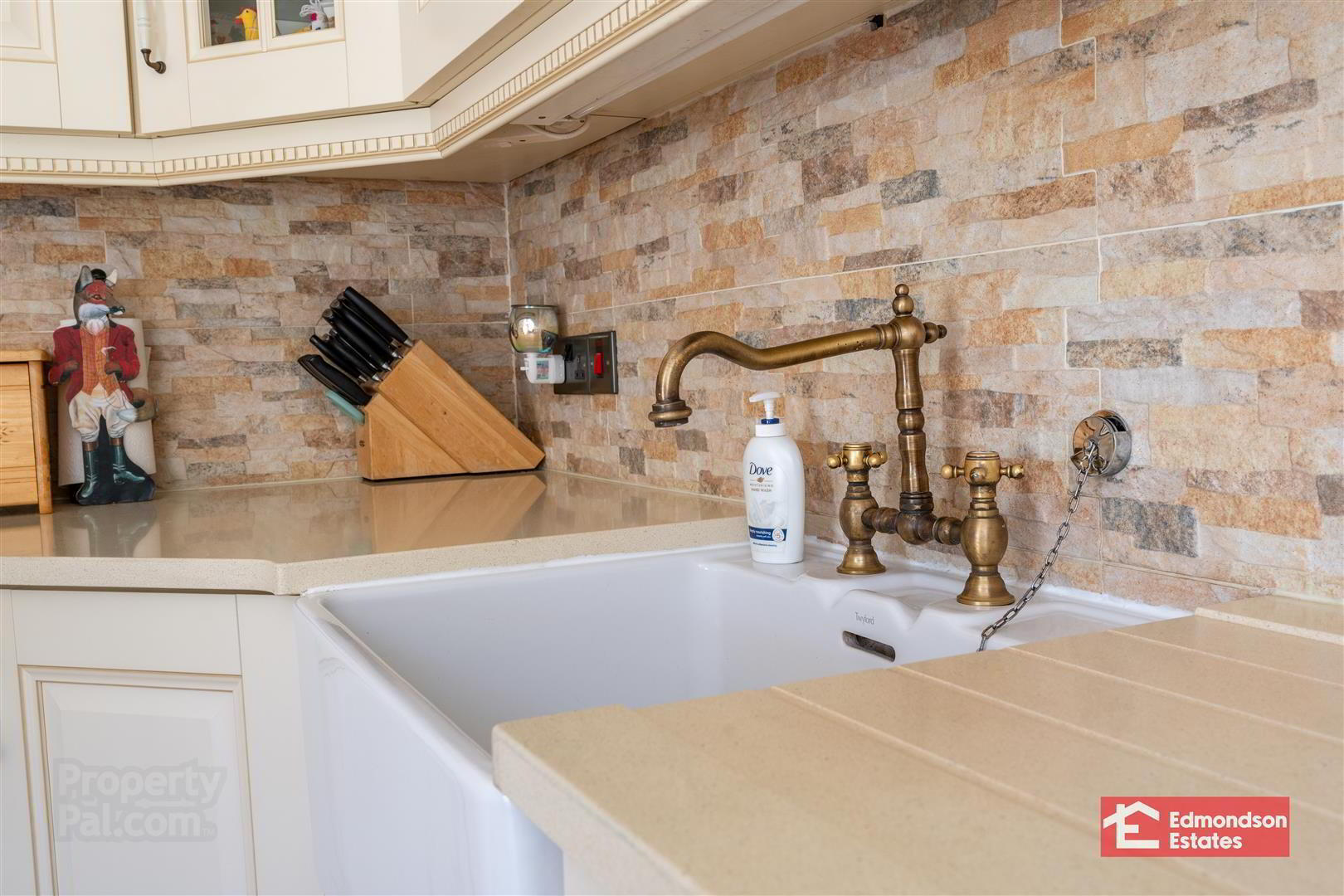 43 Deerfin Road 15 of 43