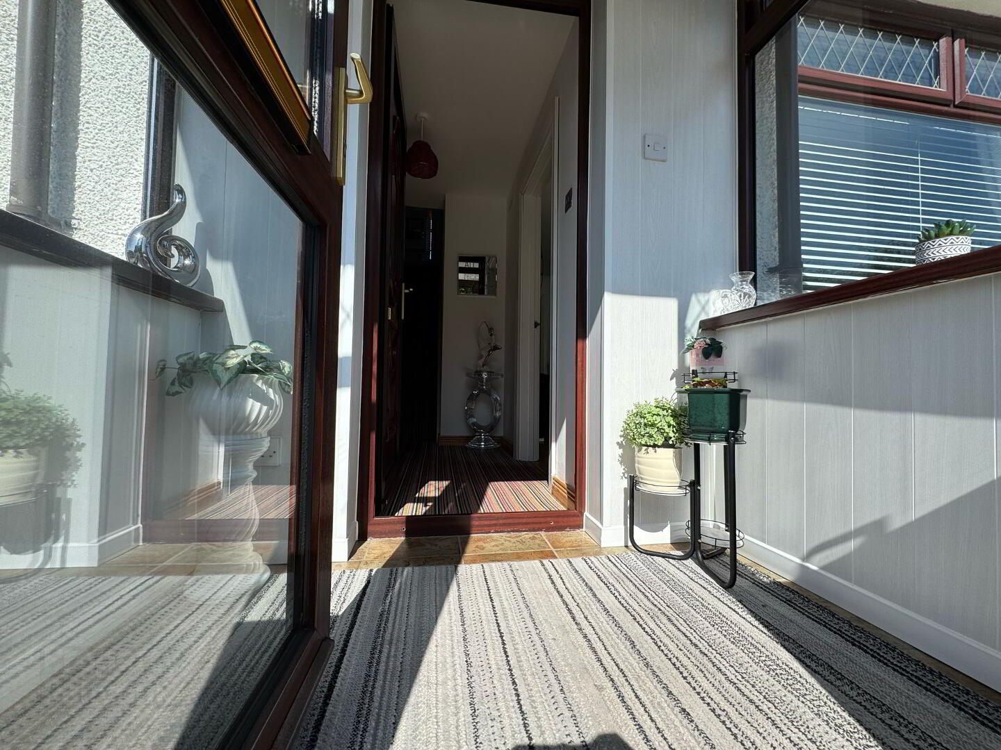 property description image