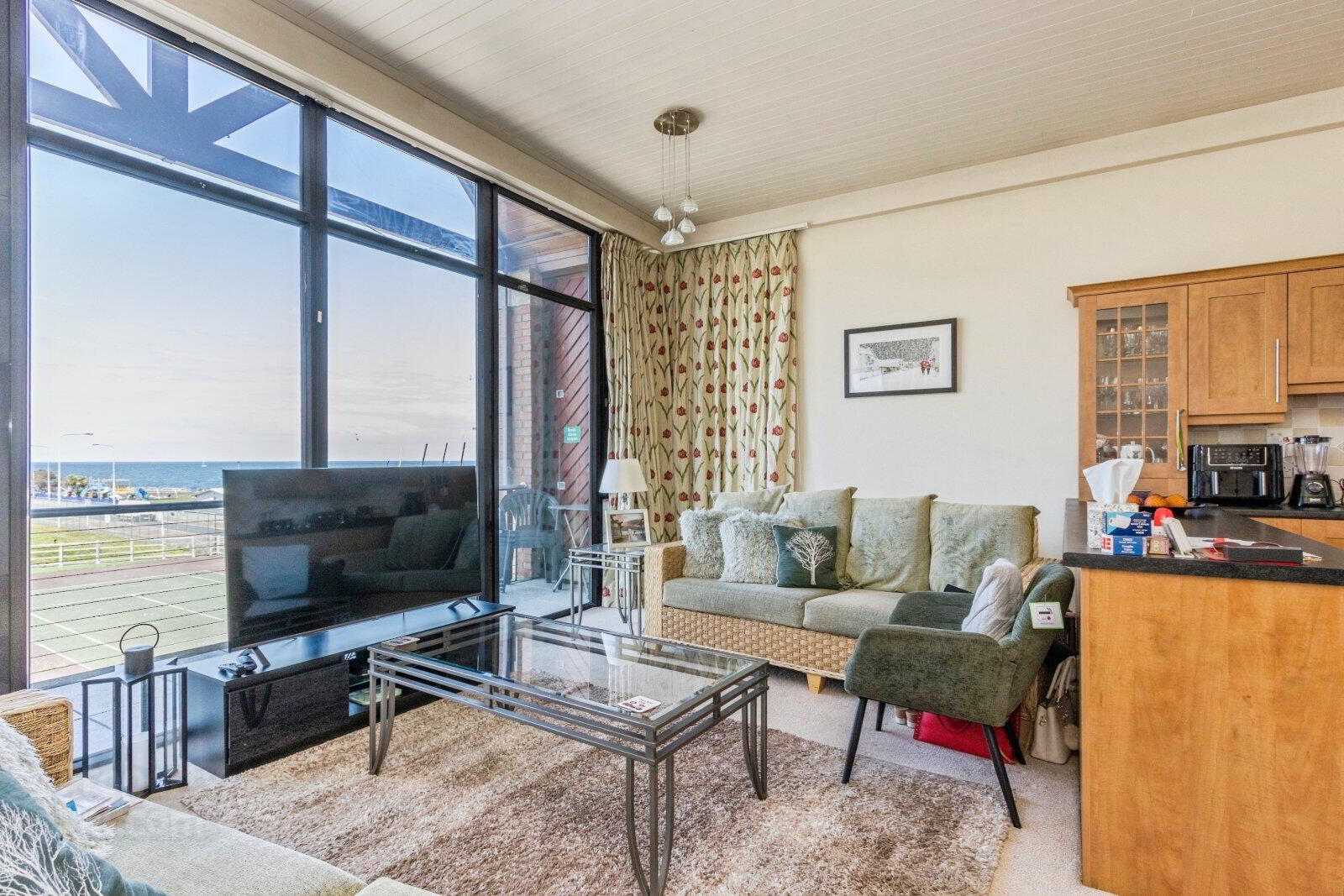 29 The Bay Seacliff Road 9 of 20