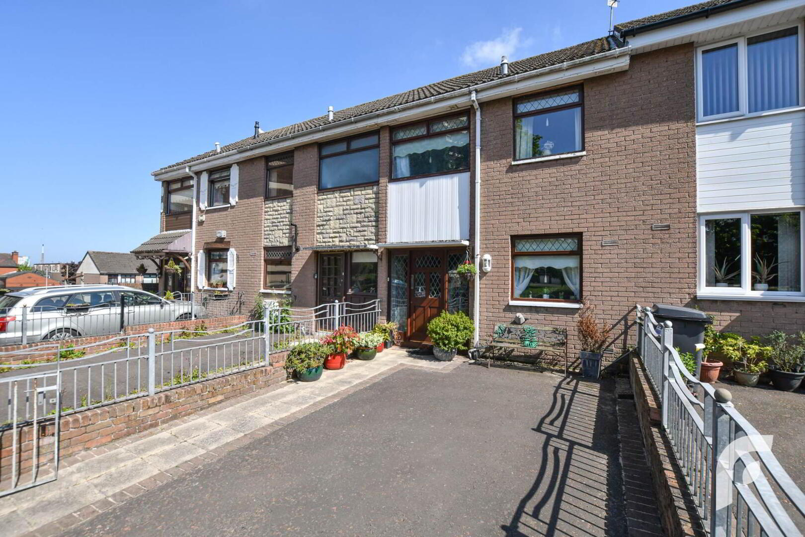 property description image
